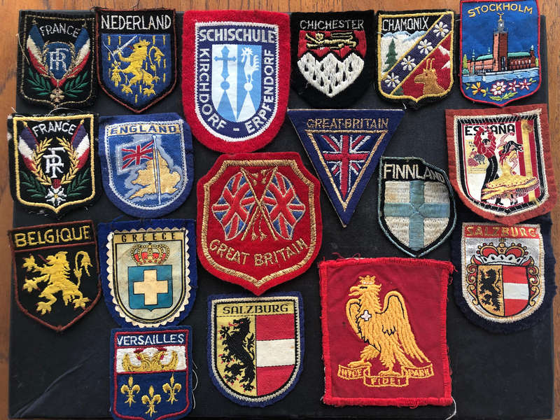BADGE PATCH COLLECTION OF 18