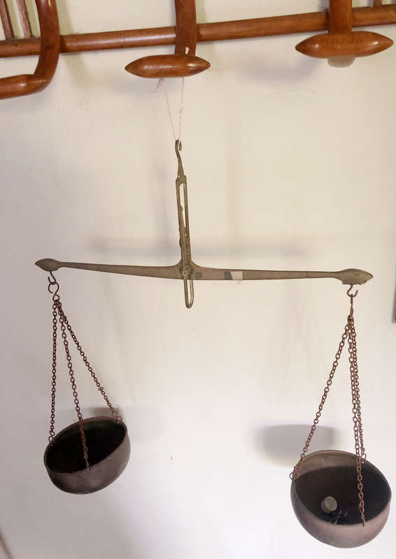 BRASS HANGING SCALES OF JUSTICE OR PAN SCALE OR TOBACCO SCALE