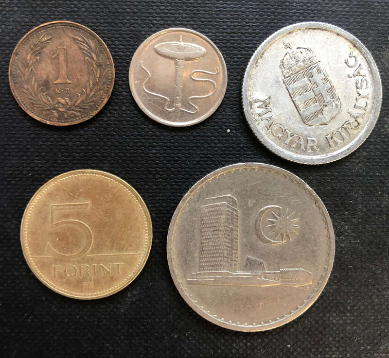 HUNGARY 1899 1 Filler 1 Pengo 1941 5 Forint 1995 MALAYSIA 5 Sen 1997 50 Sen 1982 Collection of 5