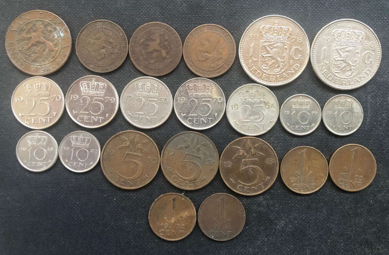 NETHERLANDS 1901 1904 1906 1 Cent 1944 21/2 Cent 1 Gulden 25 10 5 & 1 Cent Collection of 22 Coins