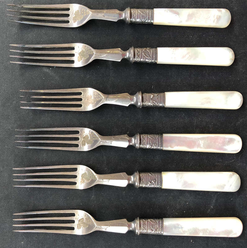 MAPPIN AND WEBB MOTHER OF PEARL FRUIT SET