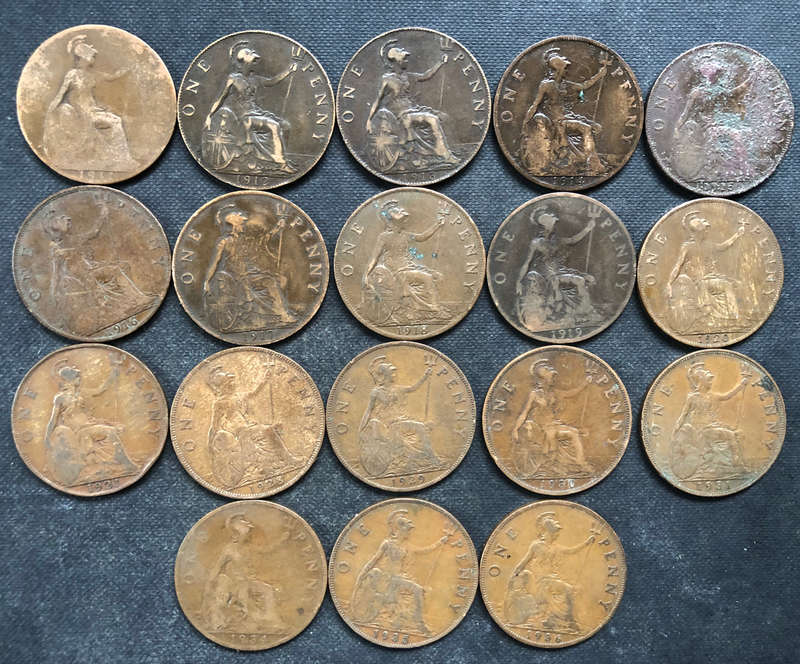 PENNY 1911 TO 1921, 1928 TO 1931 AND 1934 TO 1936 BRITISH GEORGE V COLLECTION OF 18 1917 GRADED