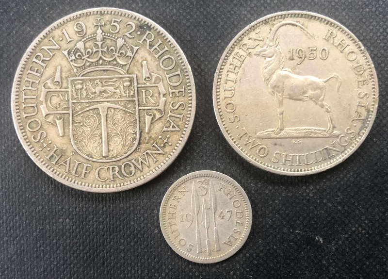 RHODESIA Half Crown 1952 Two Shillings 1950 Three Pence 1947