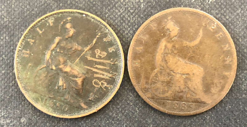 HALF PENNY 1880 AND 1889 BRITISH QUEEN VICTORIA