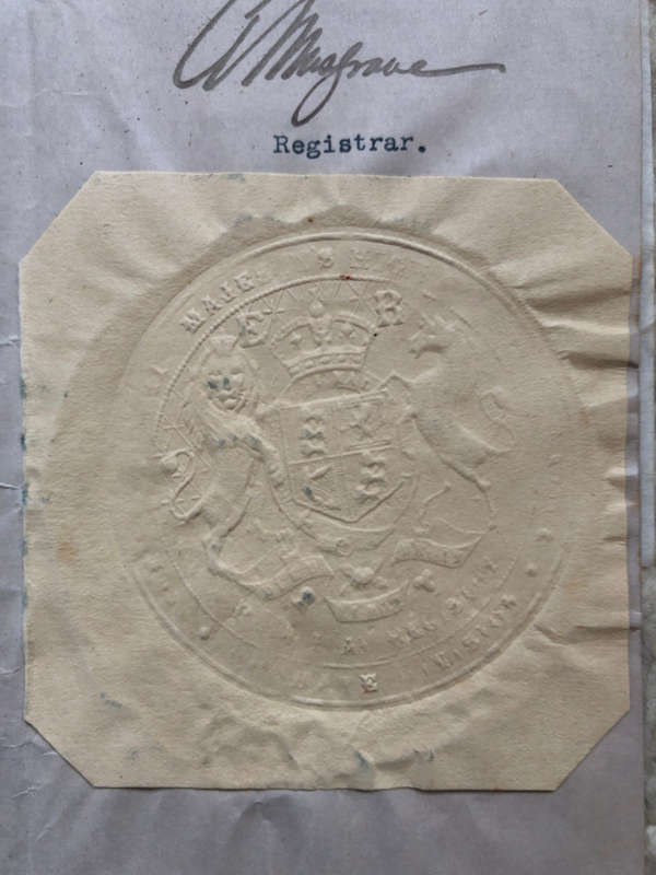 STAMPS 1902 GREAT BRITAIN MAYORS COURT 9/6 & 1/- REVENUE & 2 x ONE SHILLING VERMILLIONS ON DOCUMENT