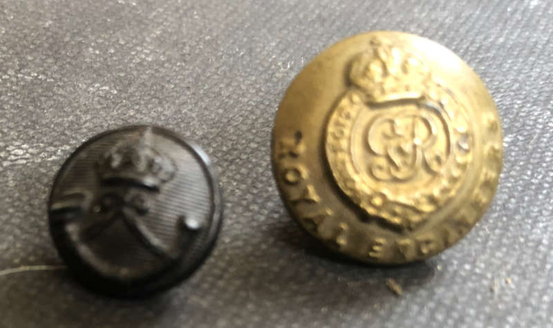MILITARY BUTTONS VINTAGE COLLECTION OF 2 ROYAL ENGINEERS GEORGE VI & RIFLE VOLUNTEERS - KINGS CROWN