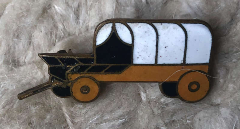 BROOCH VINTAGE ENAMEL VOORTREKKER WAGON