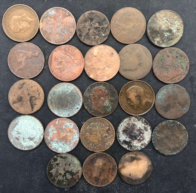 PENNY UK COLLECTION OF 23 RUBBED VICTORIAN AND EARLY 1900'S