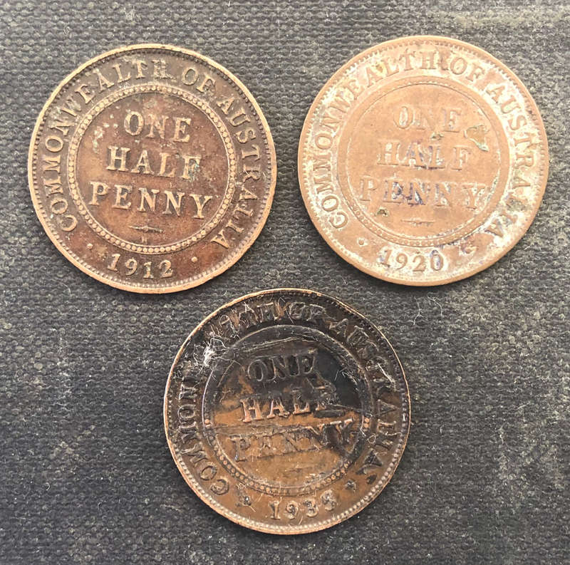 Half Penny 1912 1920 1935 Australia Collection of 3 Coins