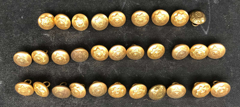 POLICE SOUTH AFRICAN VINTAGE COLLECTION OF 30 BRASS UNIFORM BUTTONS POST 1953