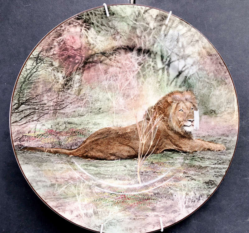 ROYAL DOULTON LION SOUTH AFRICAN SERIES KRUGER NATIONAL PARK CABINET PLATE