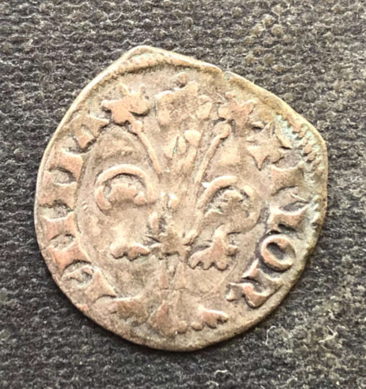 RIM HAND HAMMERED MEDIEVAL COIN