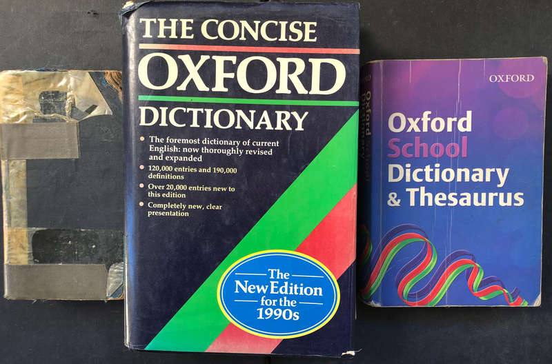 Oxford Dictionary Large 1454 Pages Thesaurus & Dictionary Pocket Dictionary 3 Books