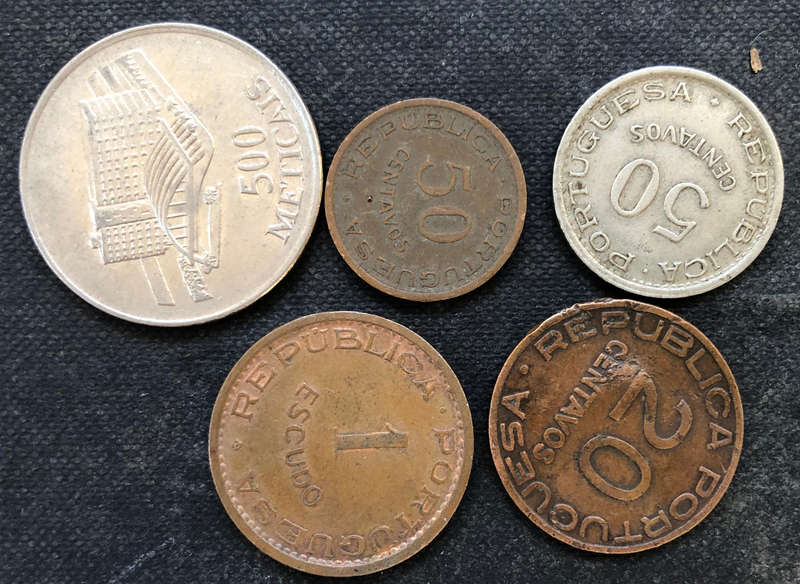 MOCAMBIQUE MOZAMBIQUE 1936 20 Centavos 1950 & 1953 50 Centavos 1969 1 Escudo 1994 500 Meticais .....