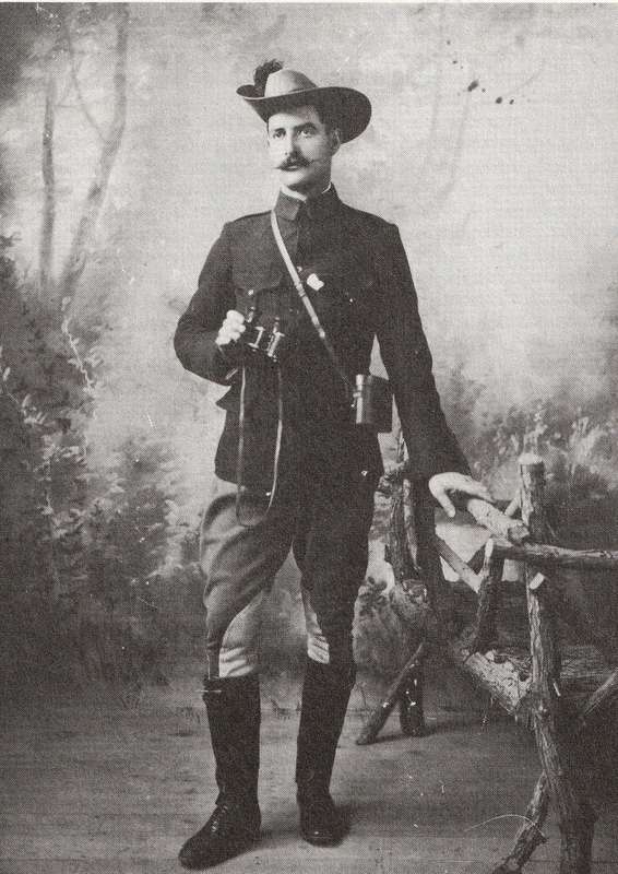 Die Afrikaner en Sy Kultuur  --  Oorlog Spieelbeeld 1899 - 1902