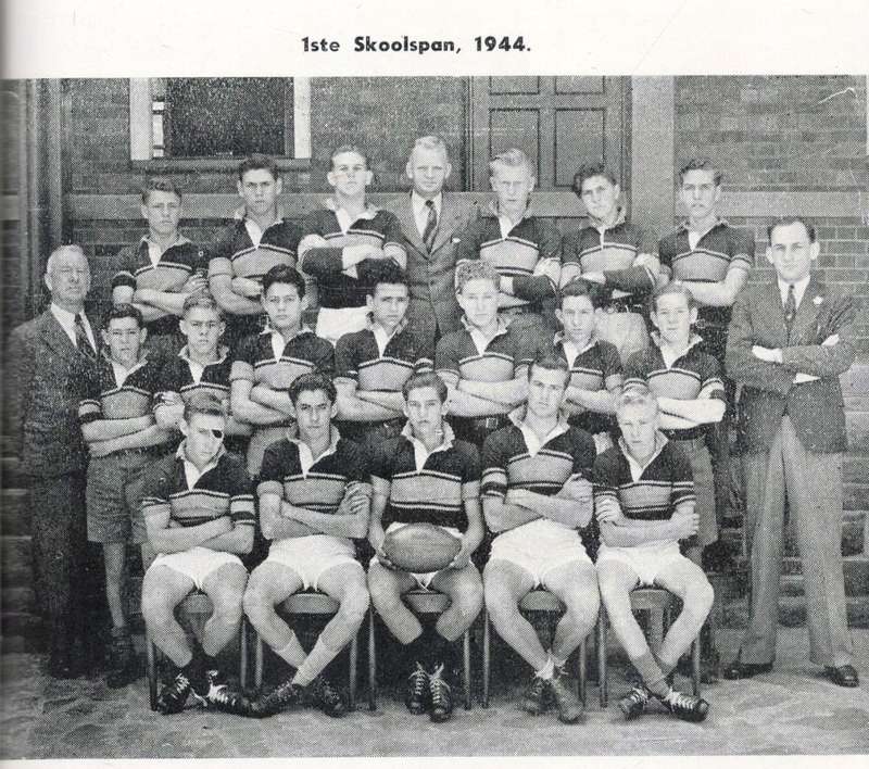 Langenhoven-Juniorhoerskool  --  Gedenkboek  --  1895 - 1945
