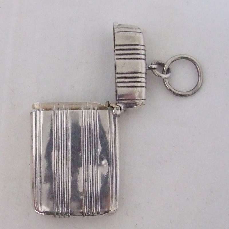 Hallmarked 1886 Sterling Silver Chatelaine Vesta Case