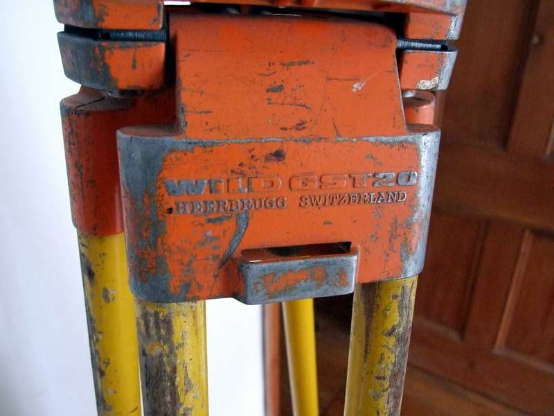 Vintage WILD GST20 Surveyor Tripod | HEERBRUGG SWITZERLAND wood and steel.