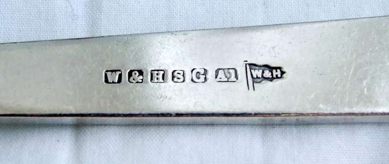 68 pieces,  Walker and Hall A1 silver plate Art Deco  'NILE" design cutlery