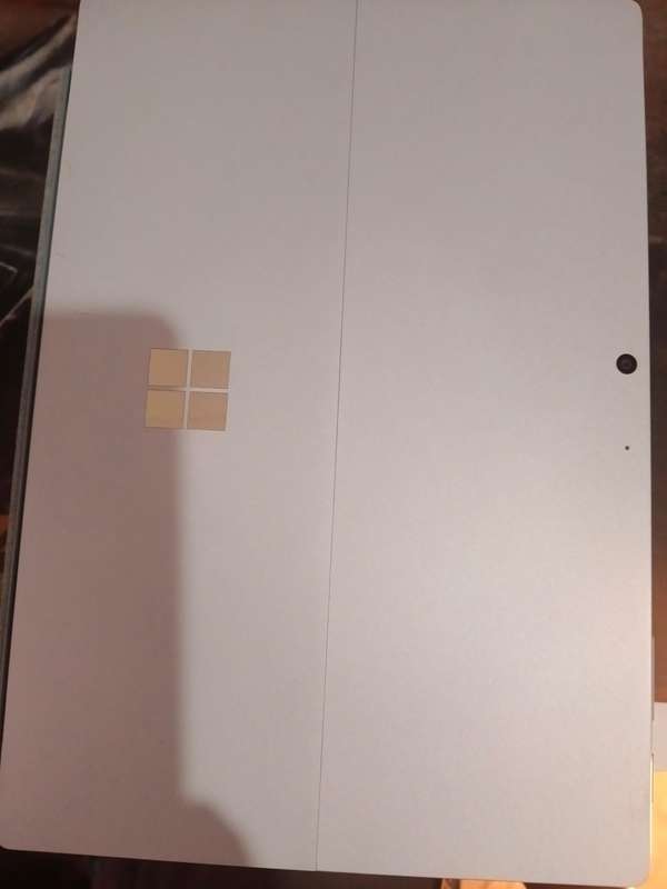 Microsoft surface Pro 7 - i7, 512GB , 16GB Ram with extras