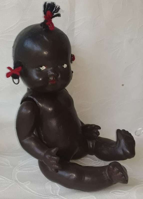 RARE FIND !!!!   1930s - 1950s RELIABLE, CANADA, BROWN COMPOSITION, TOPSY DOLL 26CM