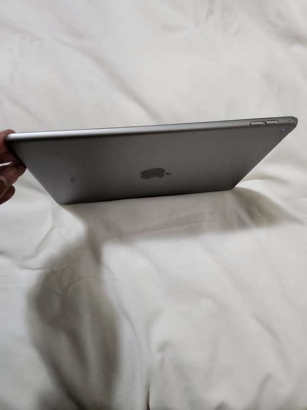 Apple iPad Air 2