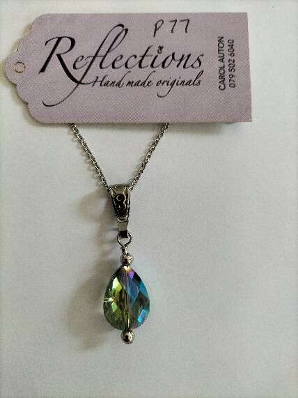 Blue-green crystal stainless steel pendant. P77