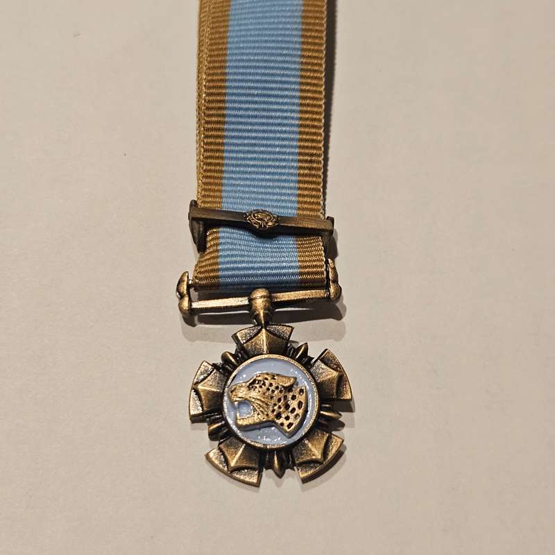 Bronze Leopard Decoration for Bravery MINIATURE
