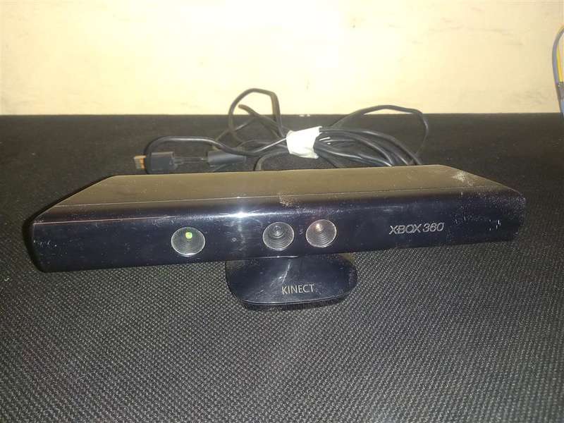 Xbox 360 Kinect Sensor
