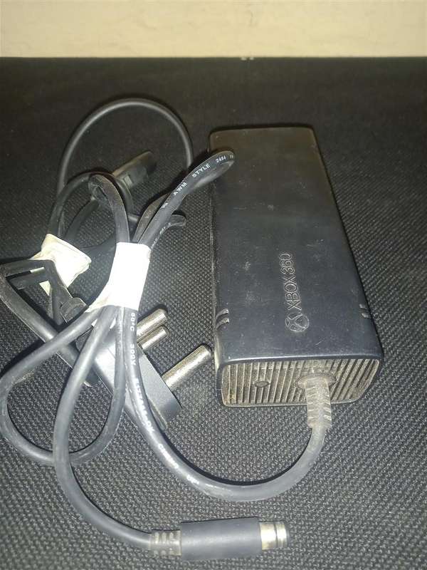 Xbox 360 E Power supply