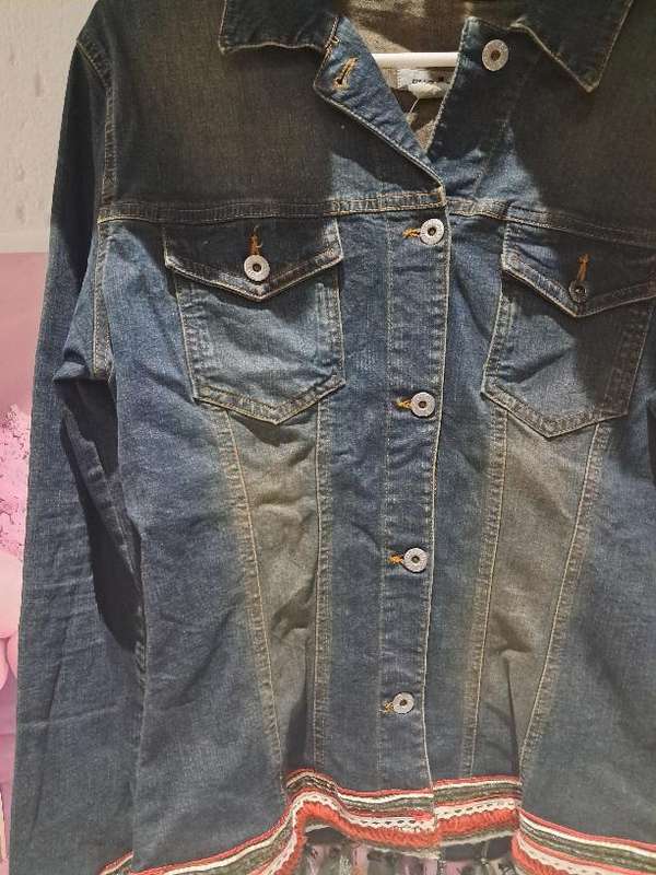 Denim Jacket : XL