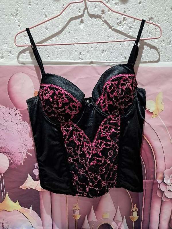 Black Lingerie: Large