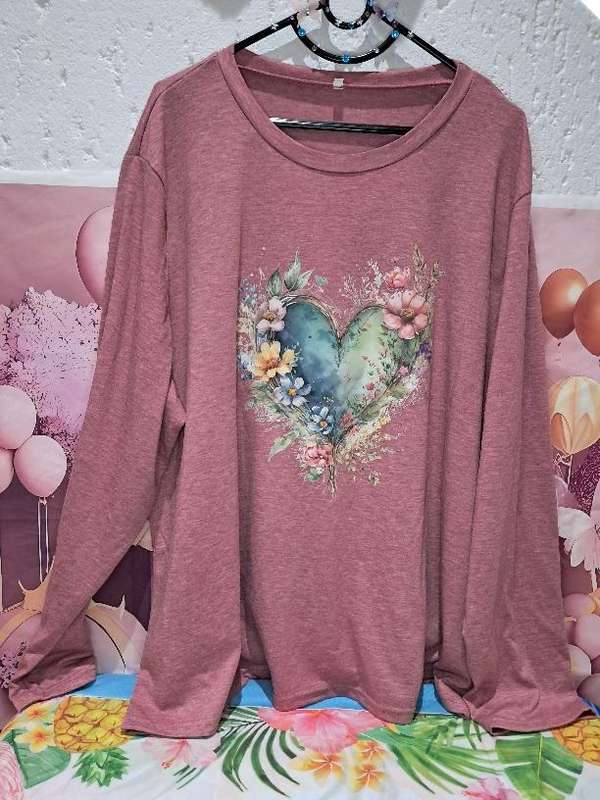 Stunning long sleeve  Top: 4XL