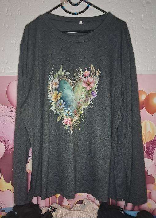 Stunning long sleeve  Top: 4XL