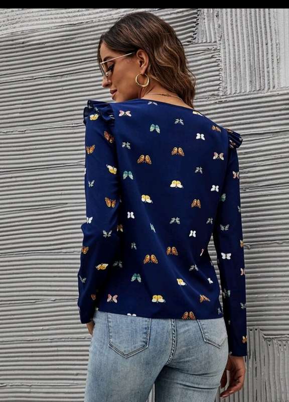 Stunning  Top:  XS