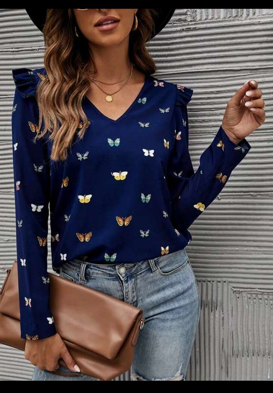 Stunning  Top:  XS