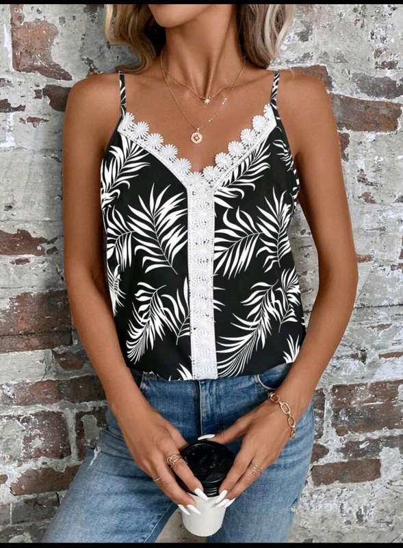 Stunning  Top: Small