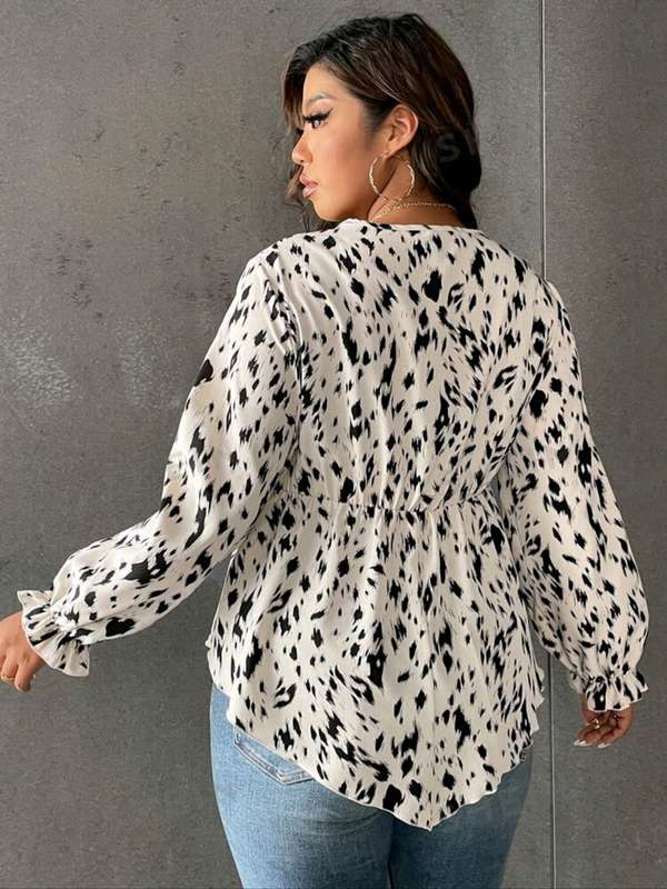 Stunning  Top:  1XL