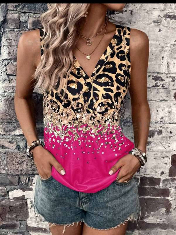 Stunning  Top:  Large