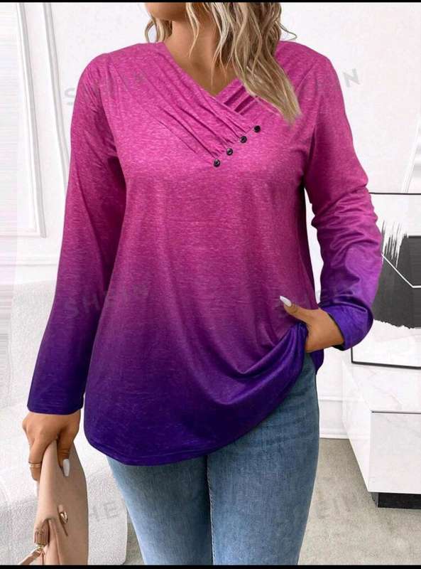Stunning  Top:  0XL