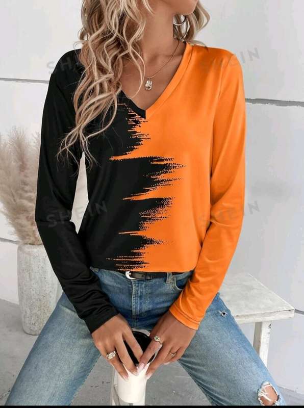 Stunning Long sleeve  Top: Med