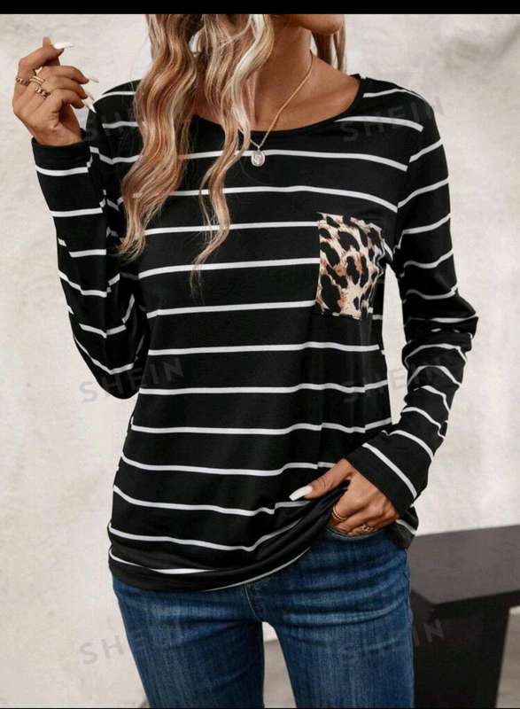 Stunning long sleeve Top:  XL