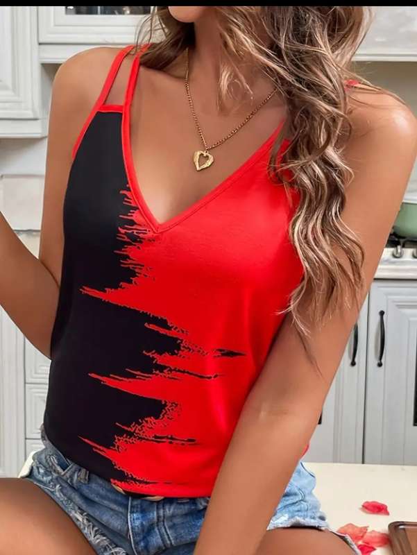 Stunning  Top: Small