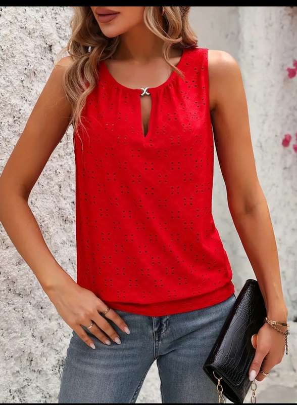 Stunning  Top:  Large