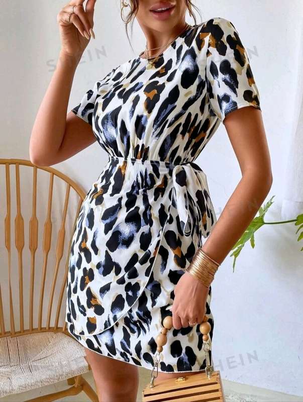 Stunning  Dress: 2XL