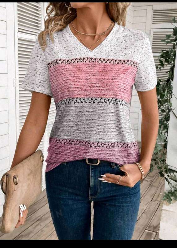Stunning  Top:  XXL
