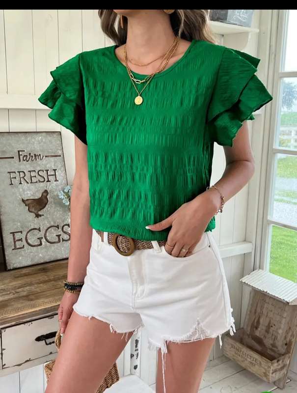 Stunning  Top:  Large