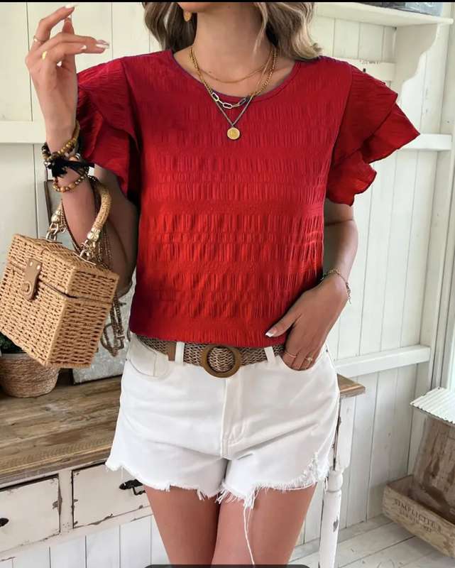 Stunning  Top:  Large