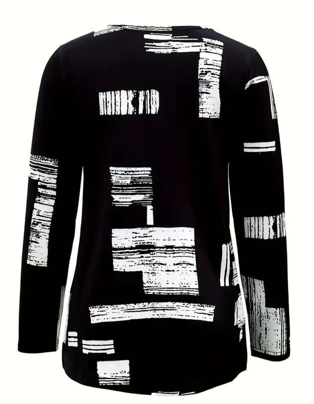 Stunning  Top:  XXL