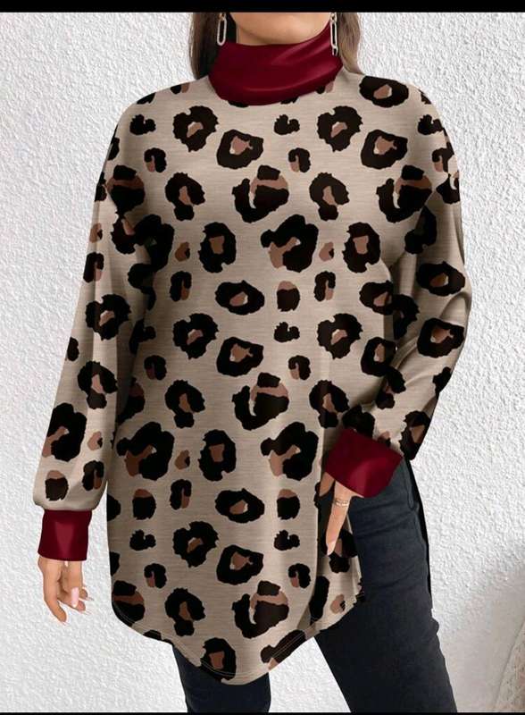 Stunning long sleeve Top:  4XL